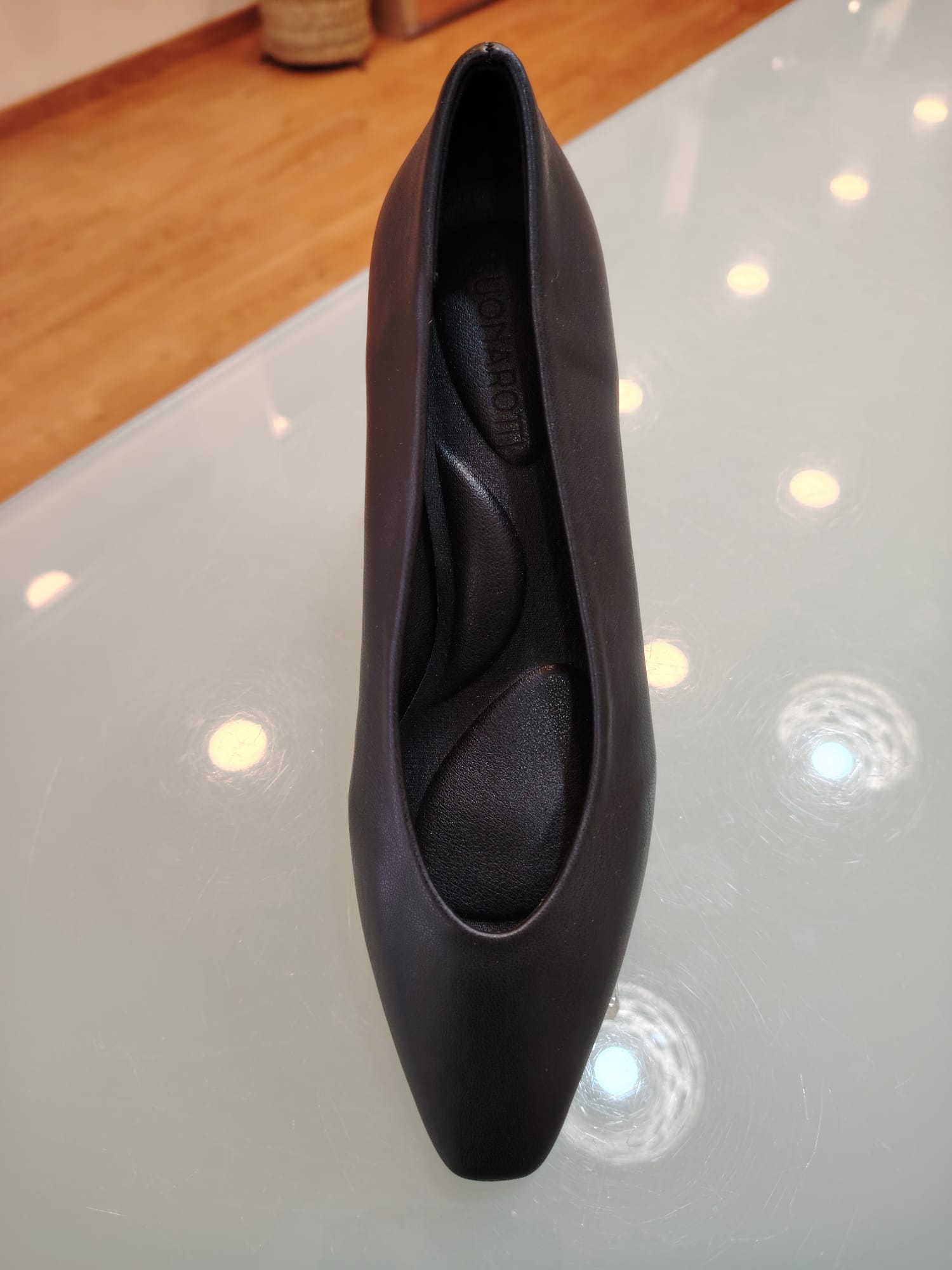 Salón 'Mirror Chic' en Negro con Tacón de Bloque Espejado - Imagen 3