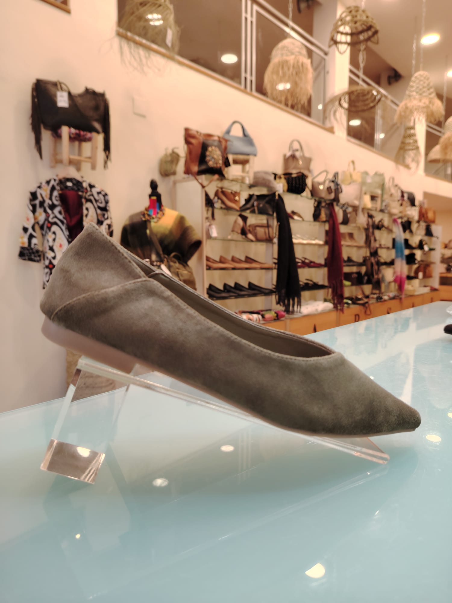 Bailarina 'Soft Point' en Antelina Verde Militar - Imagen 3